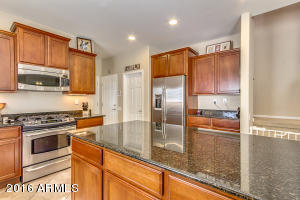 3967 E Cat Balue Dr, Phoenix, AZ 85050 photo 24