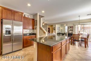 3967 E Cat Balue Dr, Phoenix, AZ 85050 photo 25