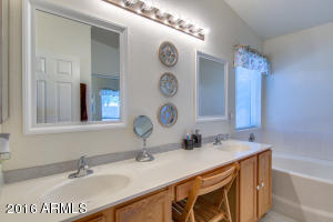 1861 S Brighton --, Mesa, AZ 85209 photo 13