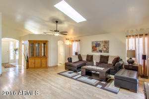 1861 S Brighton --, Mesa, AZ 85209 photo 4