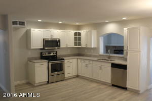 2450 E Hillery Dr, Phoenix, AZ 85032 photo 1