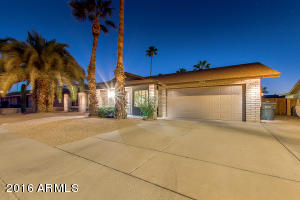 1041 E Topeka Dr, Phoenix, AZ 85024 photo 2