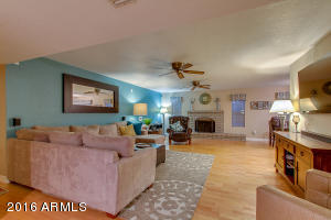 1041 E Topeka Dr, Phoenix, AZ 85024 photo 6