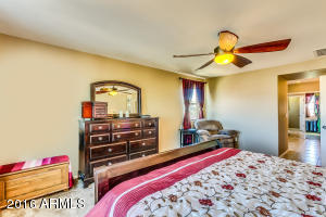 2702 E Blue Spruce Ln, Gilbert, AZ 85298 photo 32