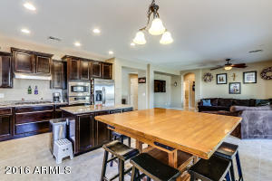 2702 E Blue Spruce Ln, Gilbert, AZ 85298 photo 11