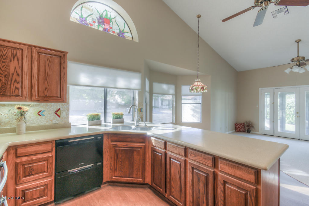 5652 E Huber St, Mesa, AZ 85205 photo 9