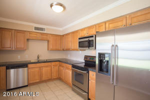 3435 E Turney Ave, Phoenix, AZ 85018 photo 12