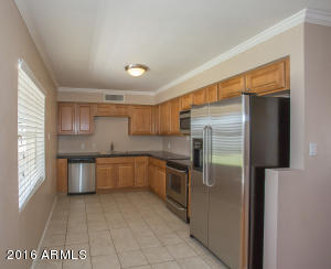 3435 E Turney Ave, Phoenix, AZ 85018 photo 11
