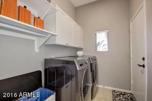 3303 E Red Oak Ln, Gilbert, AZ 85297 photo 21