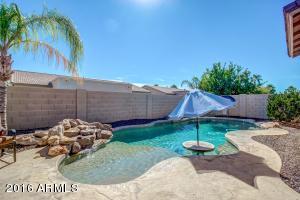 3303 E Red Oak Ln, Gilbert, AZ 85297 photo 2