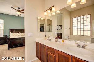 3303 E Red Oak Ln, Gilbert, AZ 85297 photo 25