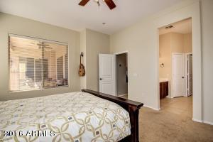 3303 E Red Oak Ln, Gilbert, AZ 85297 photo 23