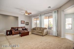 3303 E Red Oak Ln, Gilbert, AZ 85297 photo 4