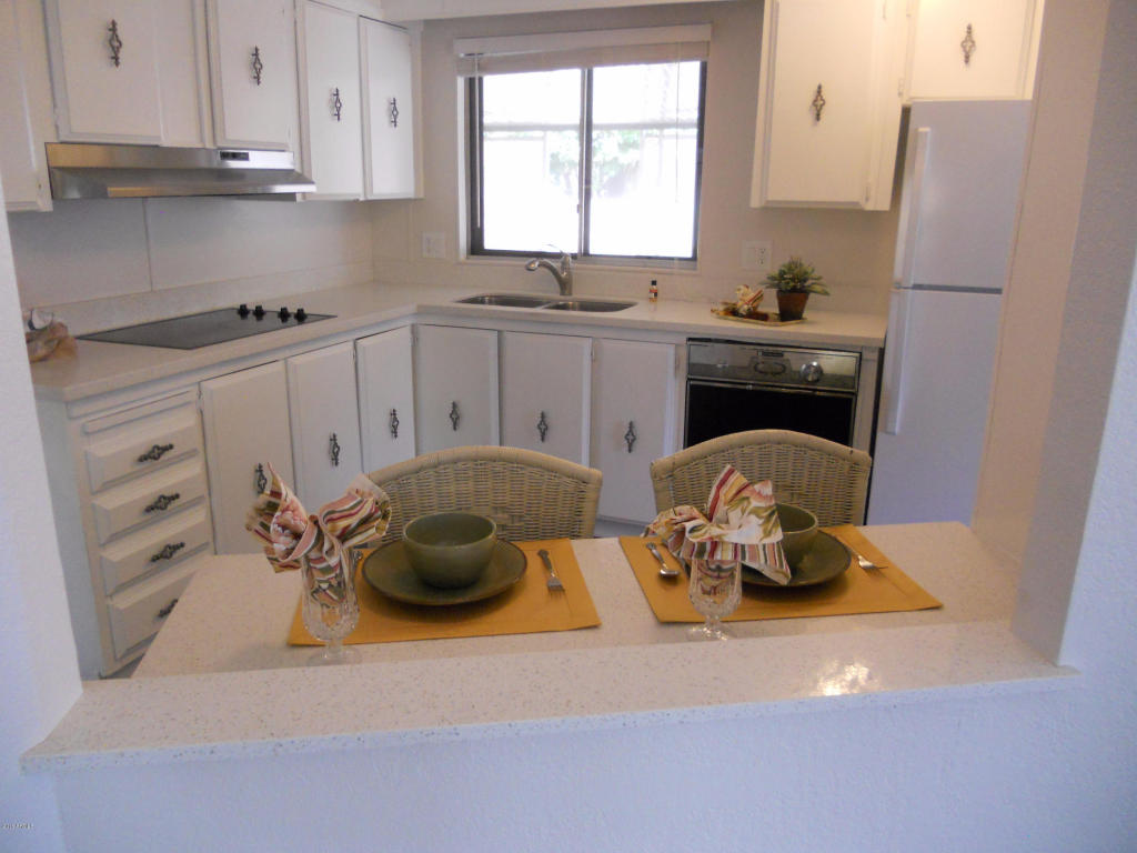1530 E Anderson Dr, Phoenix, AZ 85022 photo 1