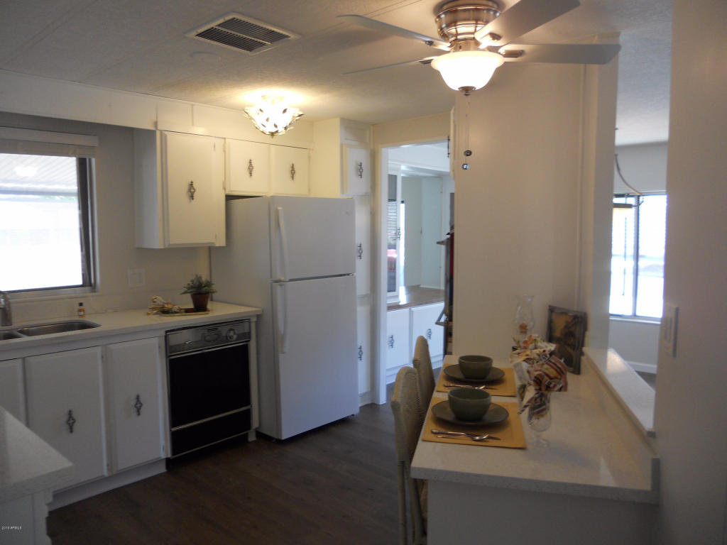 1530 E Anderson Dr, Phoenix, AZ 85022 photo 4