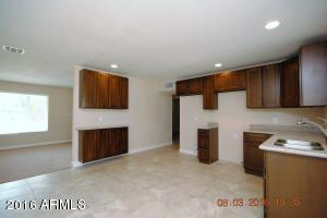 3841 N 48th Dr, Phoenix, AZ 85031 photo 1
