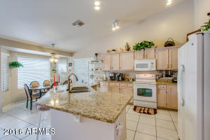 6439 E Presidio St, Mesa, AZ 85215 photo 8