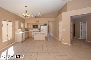 938 E Mission Dr, Tempe, AZ 85283 photo 5