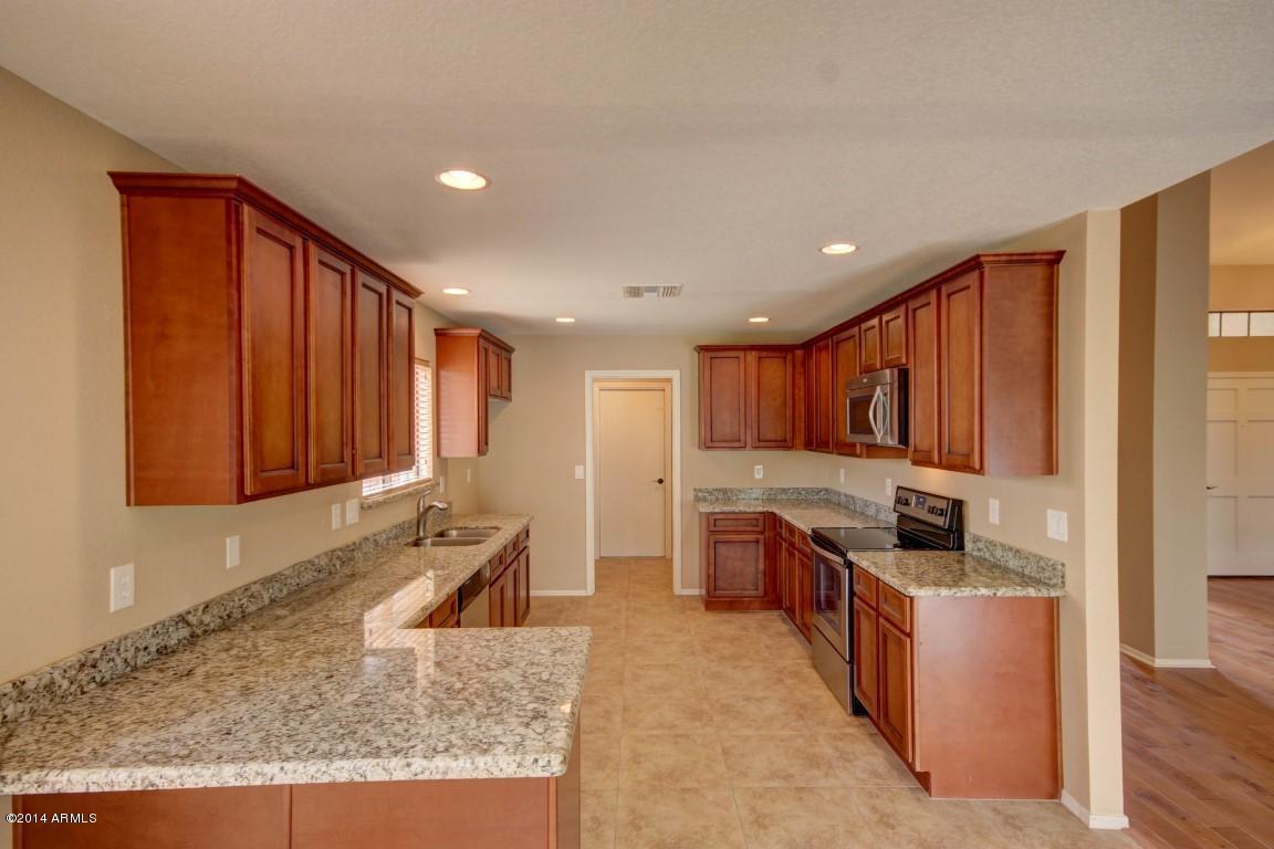 431 E Meadows Ln, Gilbert, AZ 85234 photo 9