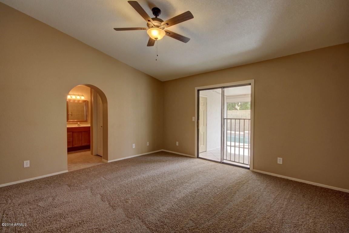 431 E Meadows Ln, Gilbert, AZ 85234 photo 11