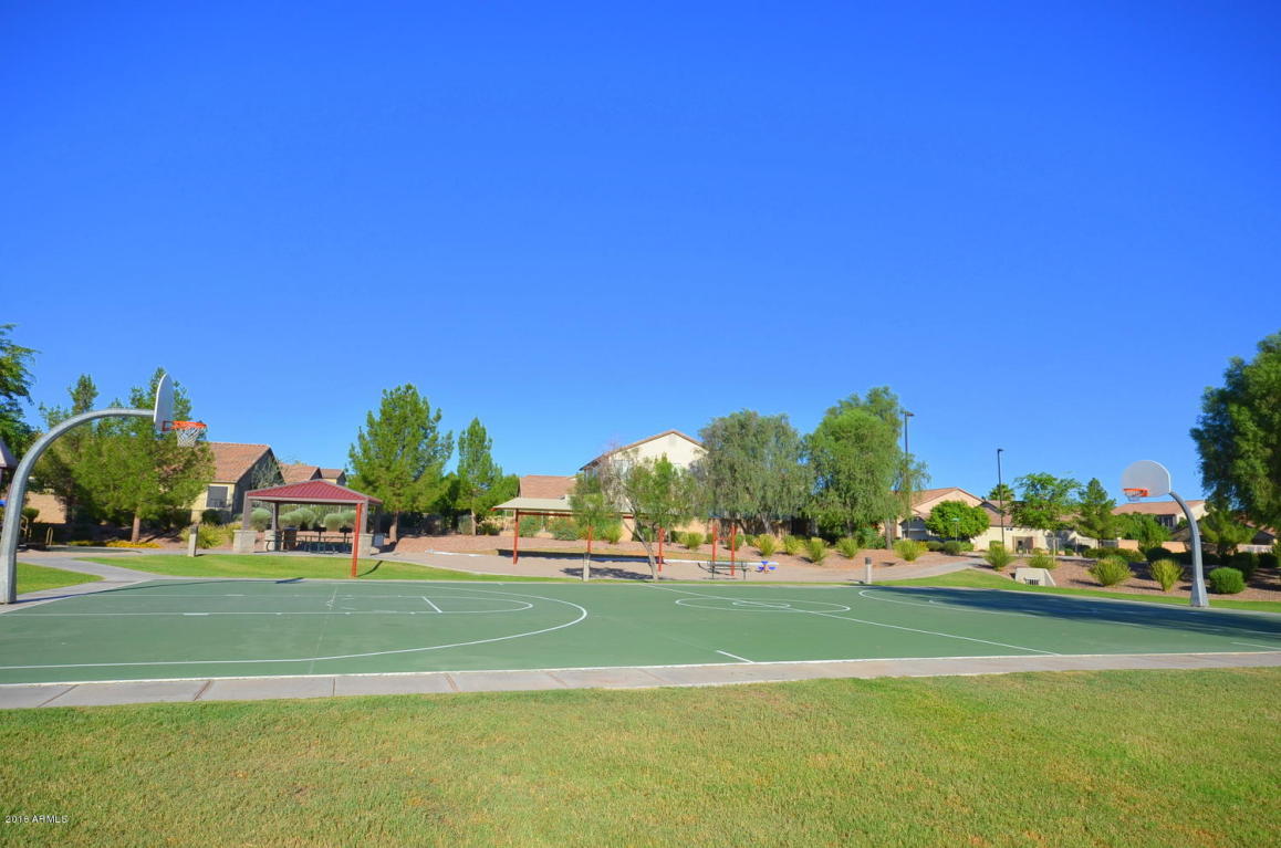 336 S Tiago Dr, Gilbert, AZ 85233 photo 39