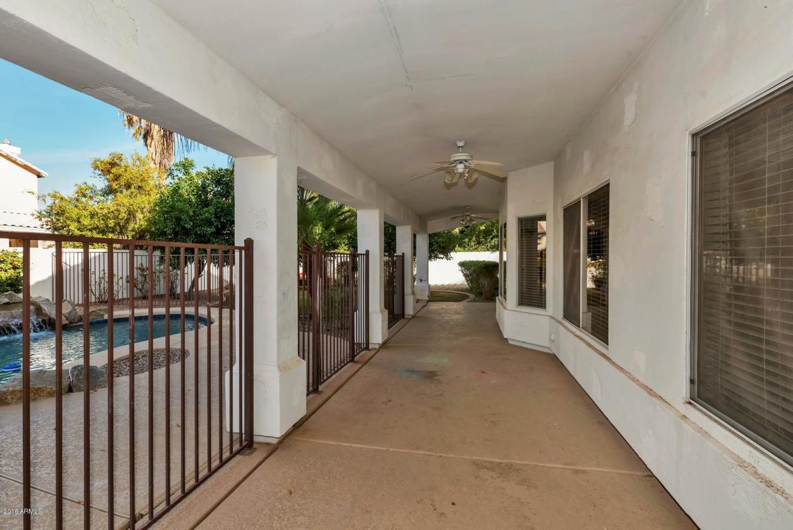 336 S Tiago Dr, Gilbert, AZ 85233 photo 32