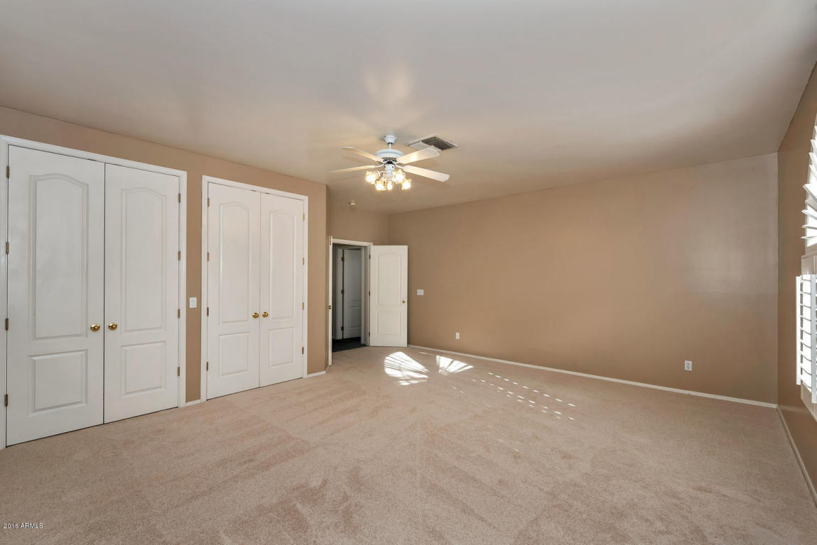 336 S Tiago Dr, Gilbert, AZ 85233 photo 20