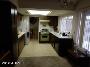 2550 E North Ln, Phoenix, AZ 85028 photo 4