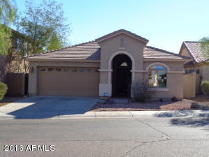 5913 S 16th Dr, Phoenix, AZ 85041 photo 1