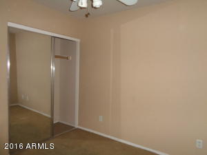 5913 S 16th Dr, Phoenix, AZ 85041 photo 8