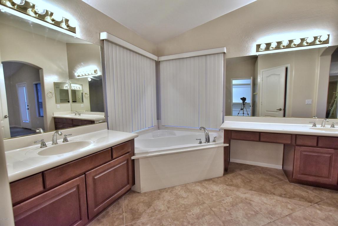 1378 E Shannon St, Gilbert, AZ 85295 photo 20