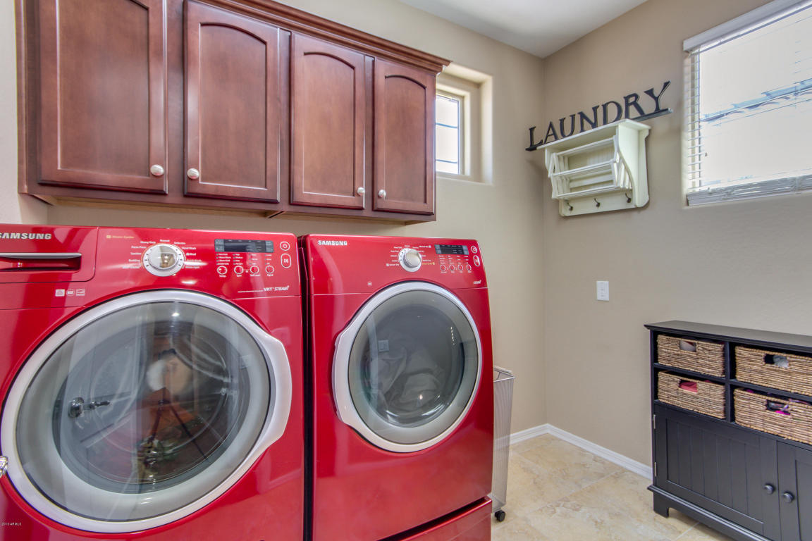 3740 E Matthew Dr, Phoenix, AZ 85050 photo 40