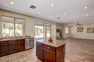 9866 E Navarro Ave, Mesa, AZ 85209 photo 14