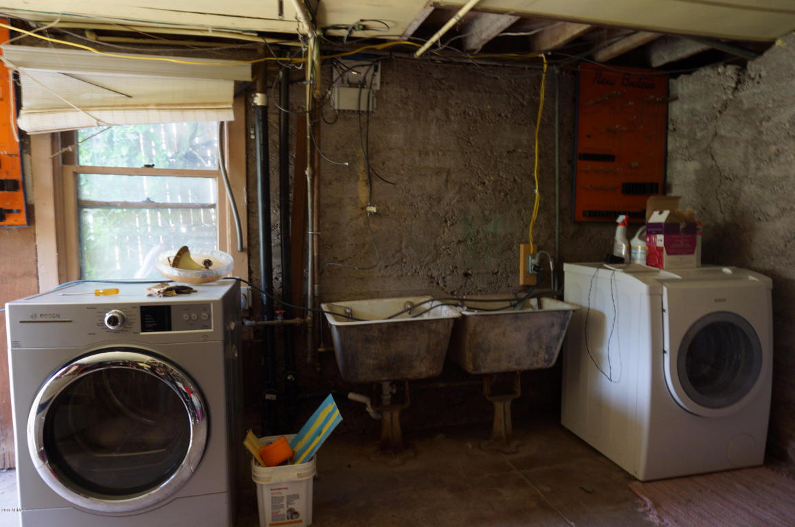 509 Powell St, Bisbee, AZ 85603 photo 17