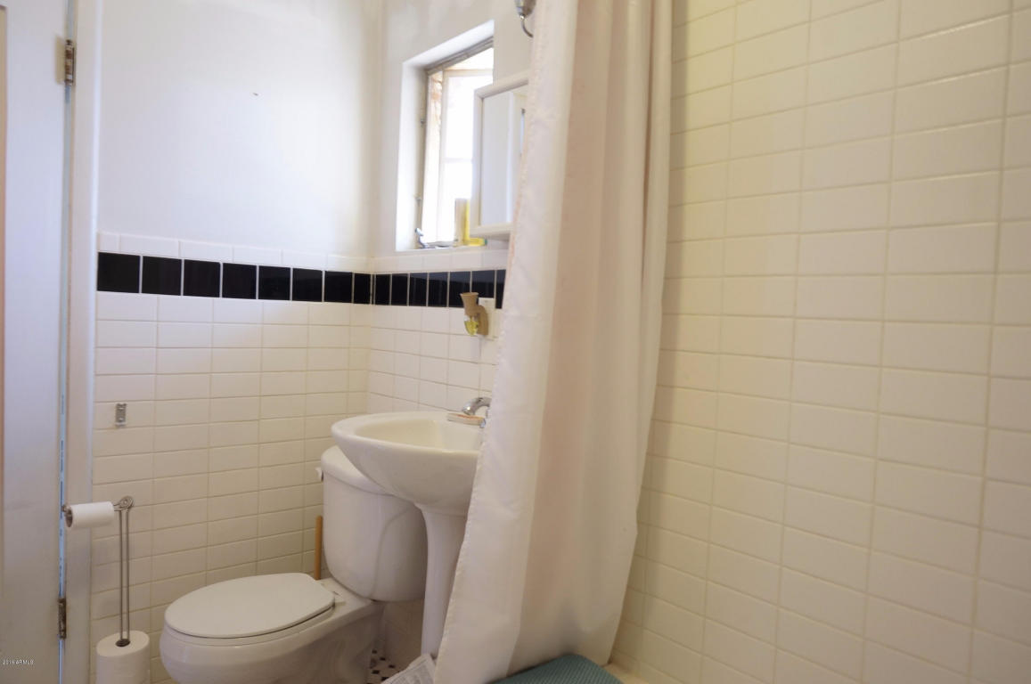 509 Powell St, Bisbee, AZ 85603 photo 6