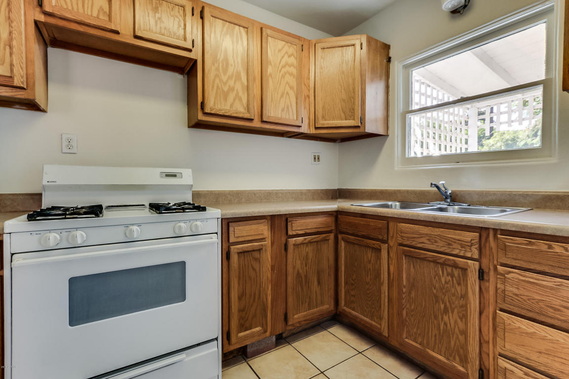 1319 E Highland Ave, Phoenix, AZ 85014 photo 14