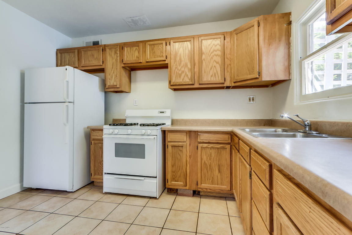 1319 E Highland Ave, Phoenix, AZ 85014 photo 13