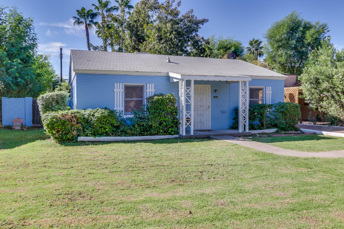 1319 E Highland Ave, Phoenix, AZ 85014 photo 2
