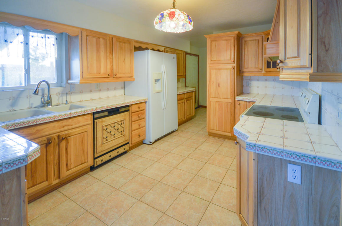 2830 N Sixshooter Rd, Apache Junction, AZ 85119 photo 6
