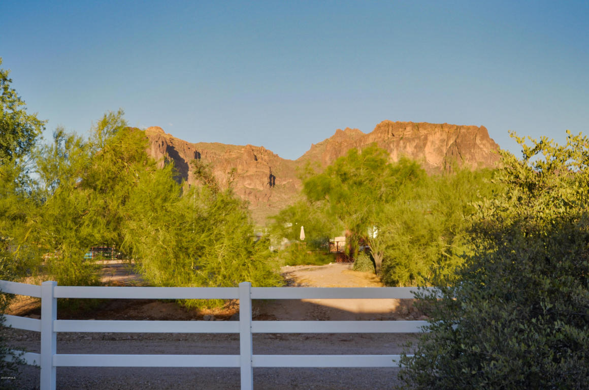 2830 N Sixshooter Rd, Apache Junction, AZ 85119 photo 2