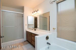 249 E Silver Creek Rd, Gilbert, AZ 85296 photo 23