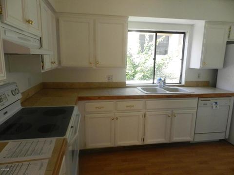 1060 E Clinton St, Phoenix, AZ 85020 photo 3