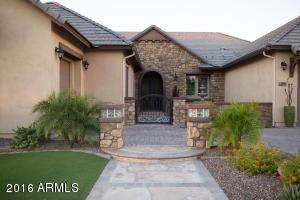 2898 E Athena Ave, Gilbert, AZ 85297 photo 4