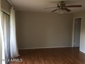 5413 W Echo Ln, Glendale, AZ 85302 photo 17