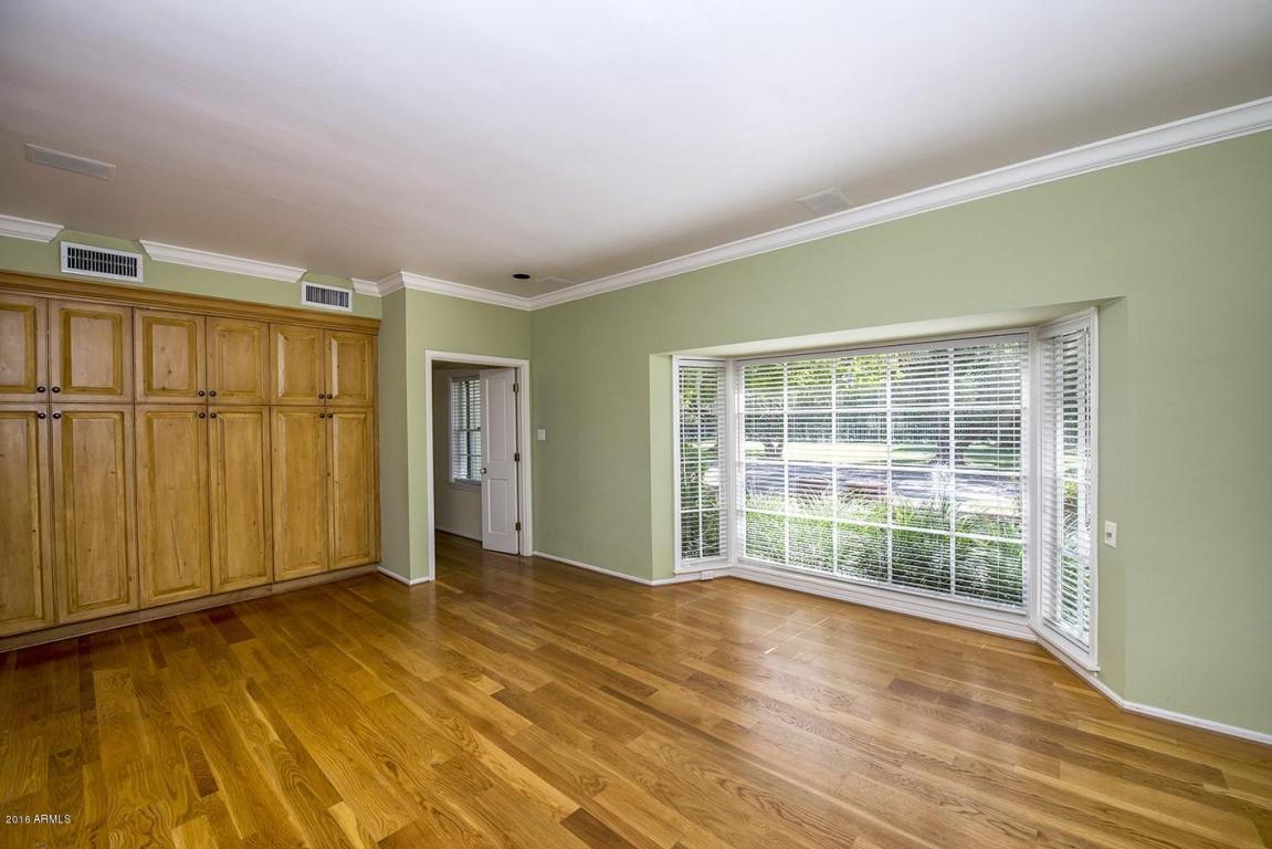 26 Biltmore Est, Phoenix, AZ 85016 photo 8