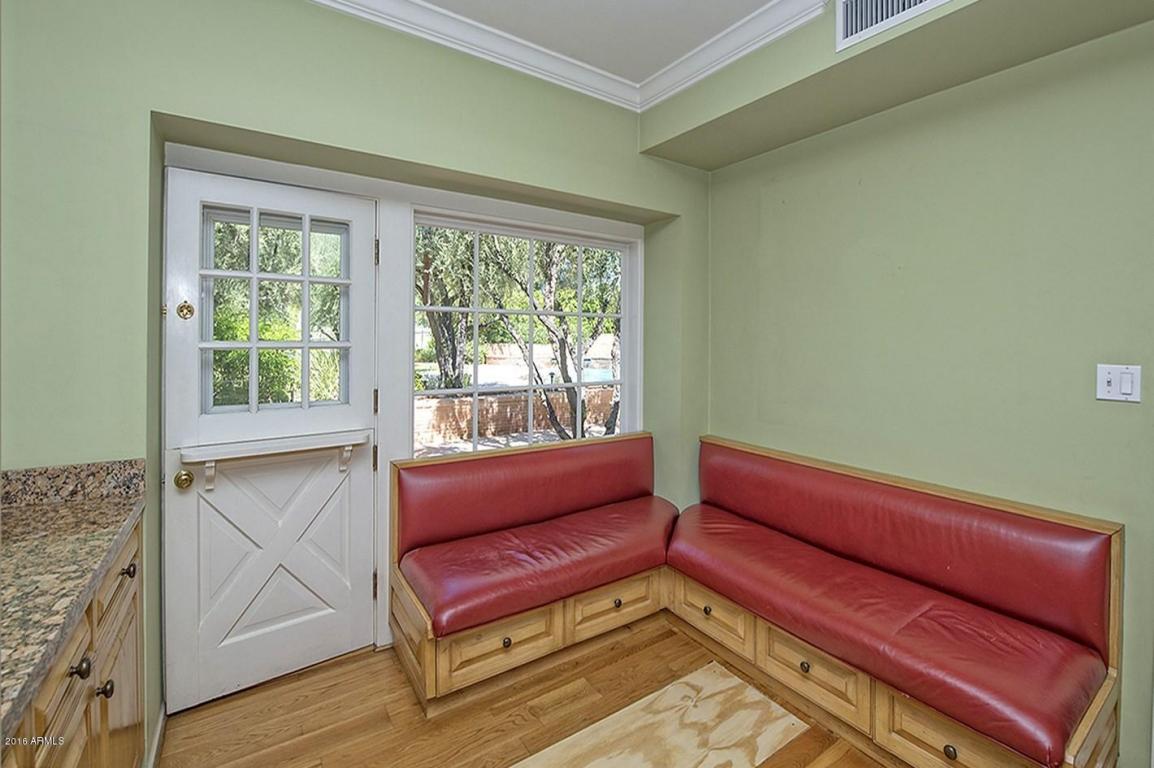 26 Biltmore Est, Phoenix, AZ 85016 photo 11