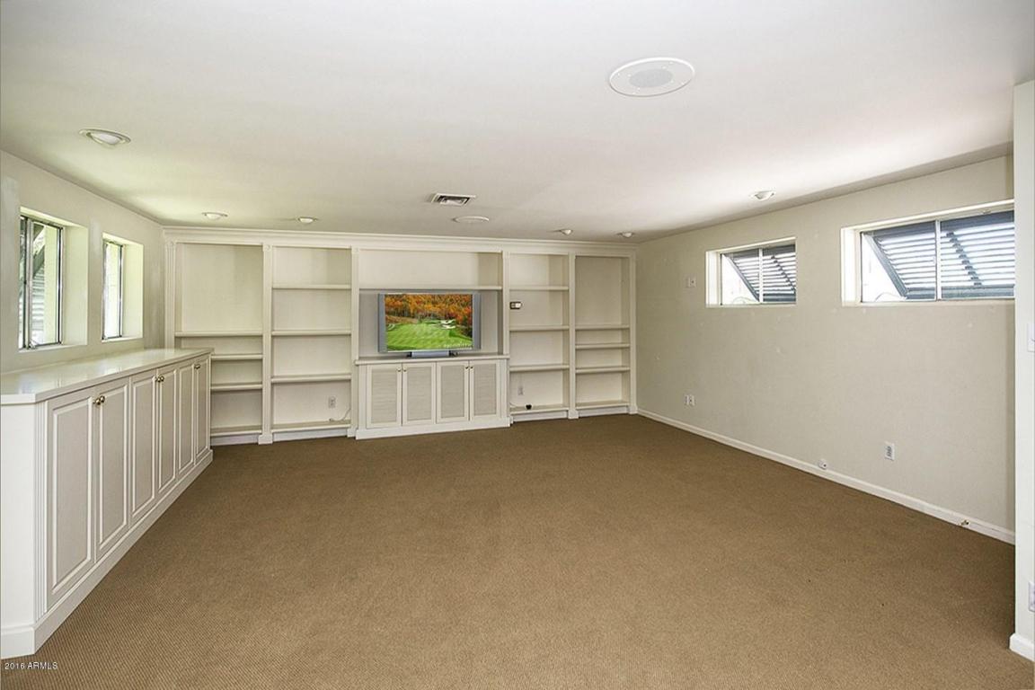26 Biltmore Est, Phoenix, AZ 85016 photo 12