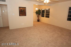 2231 E Mitchell Dr, Phoenix, AZ 85016 photo 2