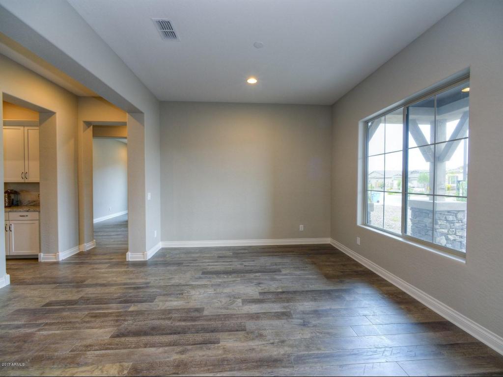 3677 E Alfalfa Dr, Gilbert, AZ 85298 photo 2