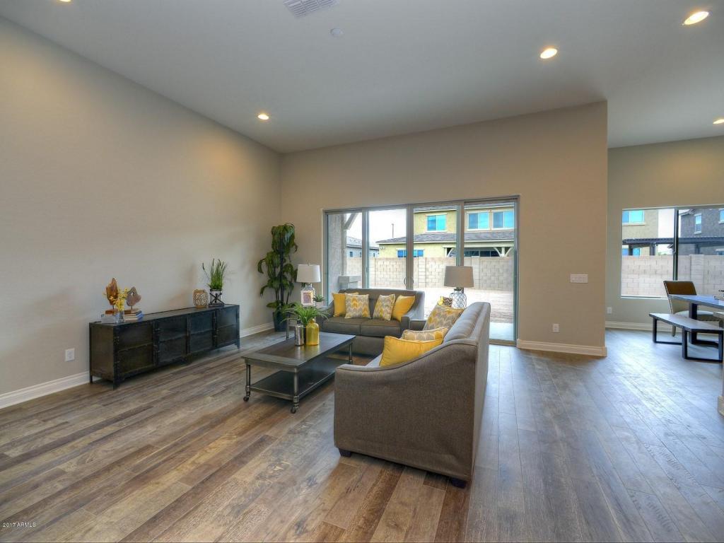 3677 E Alfalfa Dr, Gilbert, AZ 85298 photo 3